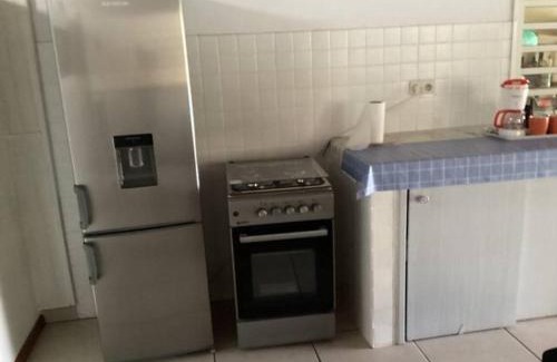 Saint-Benoit Apartment | Appartement dans propriété reposante