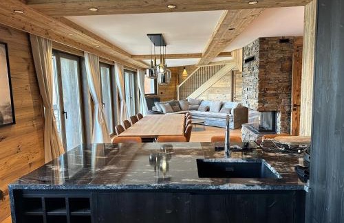Montalbert Apartment | Appartement de Luxe 170m², 5 chambres, Ski aux Portes, Parking, Wifi - FR-1-755-31