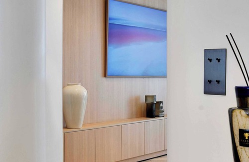 8th Arrondissement Apartment | Appartement de Luxe : 4-Bedroom Apartment au Cœur du Quartier Madeleine