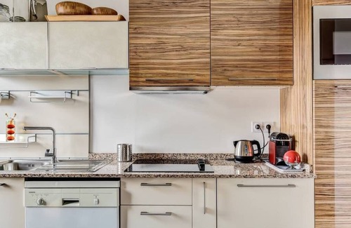 16th Arrondissement Apartment | Appartement des Toits - Welkeys
