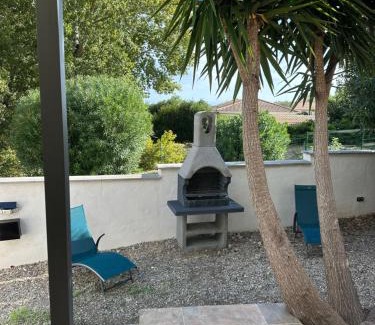 Biguglia Villa | Appartement deux chambres spacieux avec jardin et entièrement privatif dans lotissement très calme