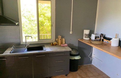 Morel Apartment | Appartement Douillet au Moule à 10 min de la Plage