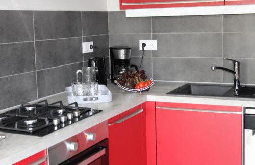 Ribiers Apartment | Appartement entre Sisteron et Gorges de la Méouge " Les Hauts de Toscane "