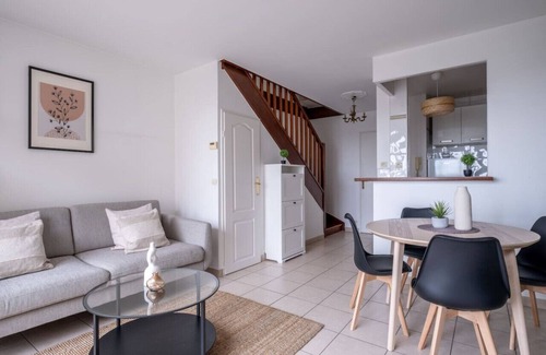 Faubourg de l'Arche Apartment | Appartement Exquis à La Défense