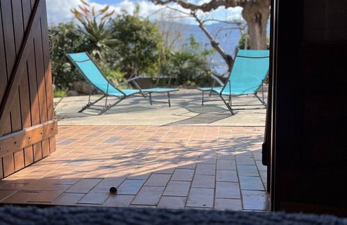 Tiuccia Apartment | Appartement F3 à 3 mn à Pied de la Plage, Grand Jardin Propriété Fermée Digicode