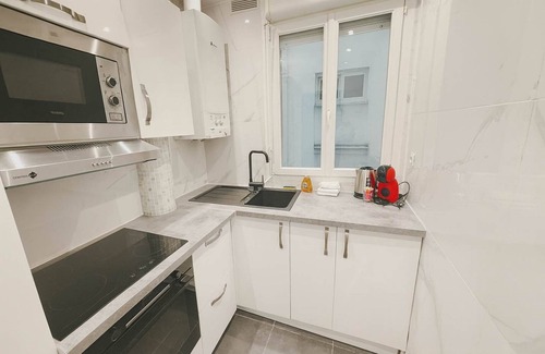 Quartier Sainte-Marguerite Apartment | Appartement familial centre nation - 6 personnes