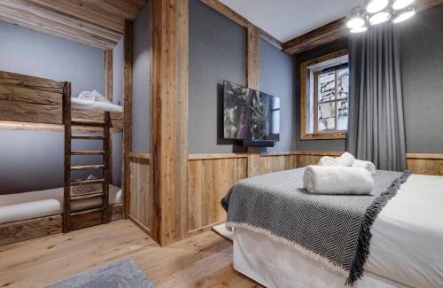 Le Fornet Apartment | Appartement Familial Confort à Val-d'Isère, Proche Pistes, 10 Pers., Cheminée, Services Inclus - FR-1-567-106