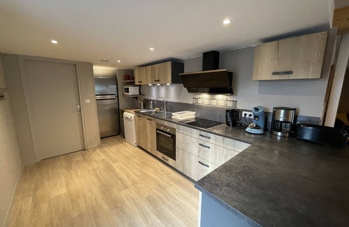 Albepierre-Bredons Apartment | Appartement le chamalière
