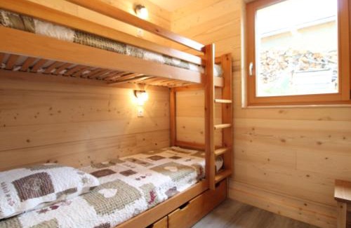 Lanslevillard Apartment | Appartement spacieux pour 8 personnes à Val Cenis Lanslevillard, proche des pistes et commodités - FR-1-508-38