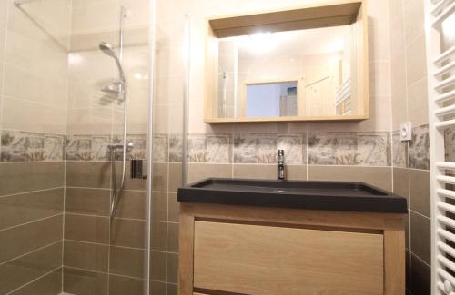 Lanslevillard Apartment | Appartement spacieux pour 8 personnes à Val Cenis Lanslevillard, proche des pistes et commodités - FR-1-508-38