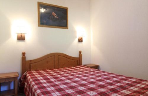 Val Cenis Apartment | Appartement cosy 6 pers avec piscine, sauna, hammam - Val-Cenis, proche pistes et ESF - FR-1-508-97