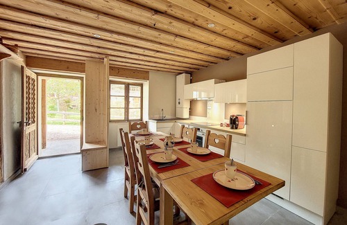 Saint-Jean-dʼAulps Apartment | Appartement Chez Henri
