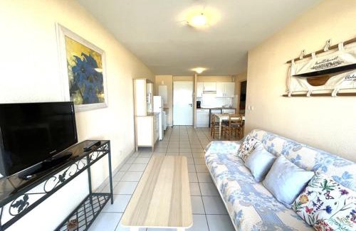 Vieux-Boucau-les-Bains Apartment | Appartement T2 à Vieux-Boucau, terrasse, animaux admis, parking privé - FR-1-379-33