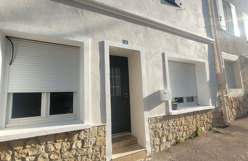 Villes-sur-Auzon Apartment | Appartement