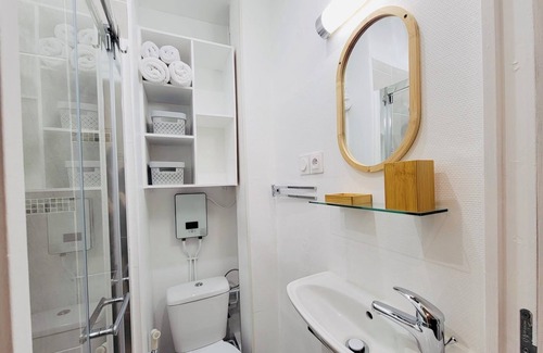 Gennevilliers Condo | Appartement Idéal Pour 4 Personnes - Paris 2024