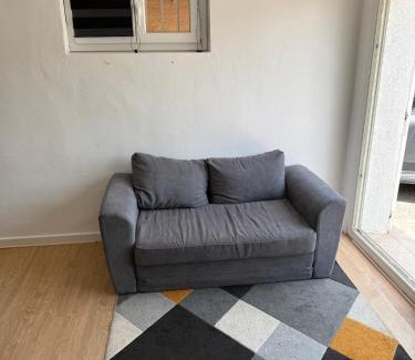 Fabrezan Apartment | Appartement indépendant climatisé Chez Amel & Rémi