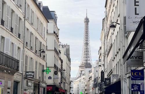 7th Arrondissement Apartment | Appartement Invalides avec Terrasse