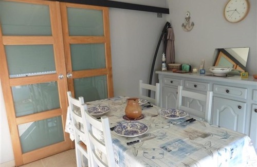 La Barre-de-Monts Apartment | Appartement La Barre-de-Monts, 2 pièces, 4 personnes - FR-1-473-10