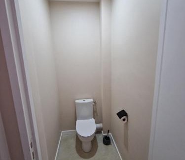 Lurcy-Levis Apartment | Appartement Le 94