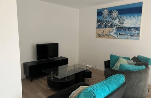 Montelimar Apartment | Appartement-loft de Centre-ville