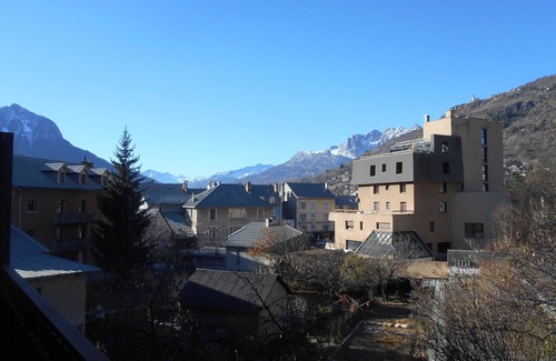 Briancon Apartment | Appartement Lumineux Face au Prorel