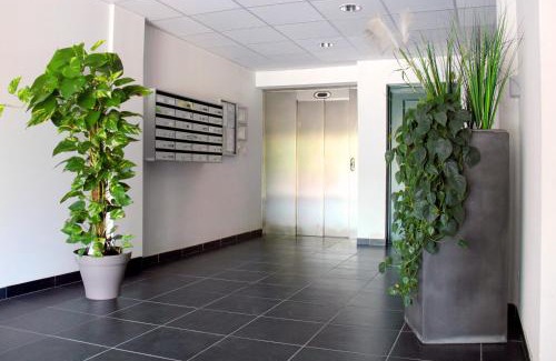 Montelimar Apartment | Appartement lumineux proche du CNPE Cruas avec Vue, Parking Sécurisé et Wifi rapide