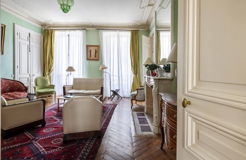 Chaillot Apartment | Appartement Luxe - Arc de Triomphe/champs Elysées