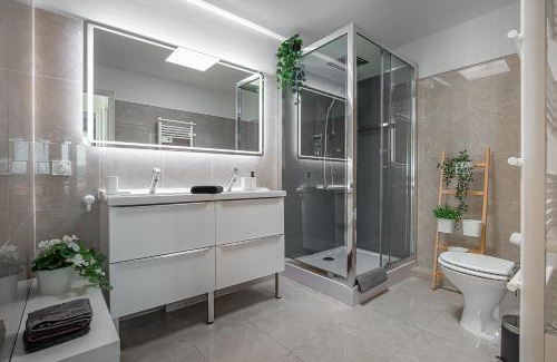 Les Sablettes Apartment | Appartement Luxueux "Le Panorama" - by Résidence La Fontaine