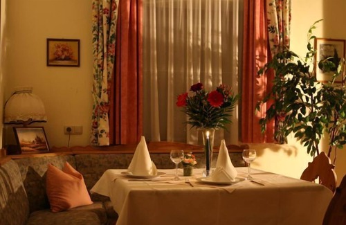 Marzoll Apartment | Appartement mit Wohn- und Schlafzimmer