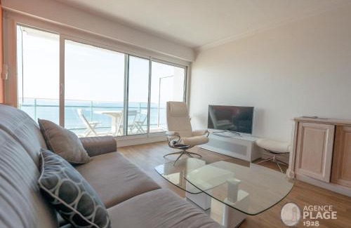 Les Sables d'Olonne Apartment | Appartement moderne 80m² avec wifi, lave-vaisselle, balcon et vue mer - FR-1-197-539