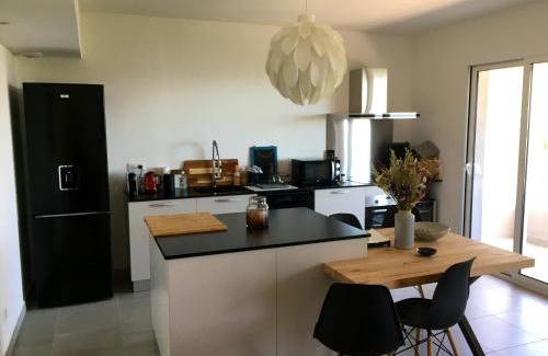 Ville-di-Pietrabugno Apartment | Appartement moderne à Bastia de 57 m² avec vue mer exclusive