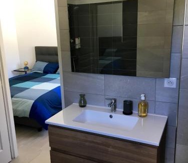 Ville-di-Pietrabugno Apartment | Appartement moderne à Bastia de 57 m² avec vue mer exclusive