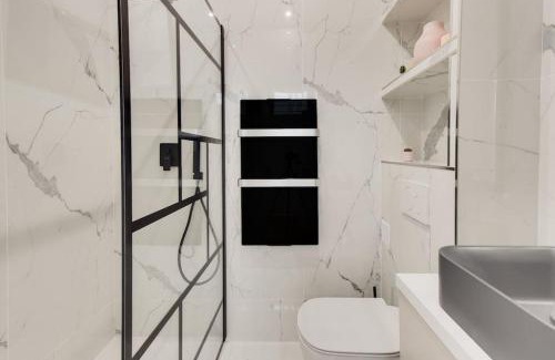 7th Arrondissement Apartment | Appartement Moderne au coeur du 7ème