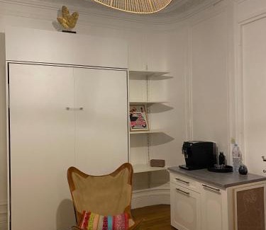 Passy Apartment | Appartement Passy Tour Eiffel