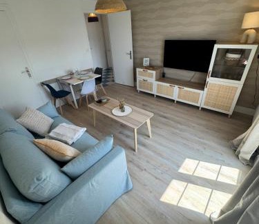 Downtown Le Havre Apartment | Appartement Perret - Hyper Centre