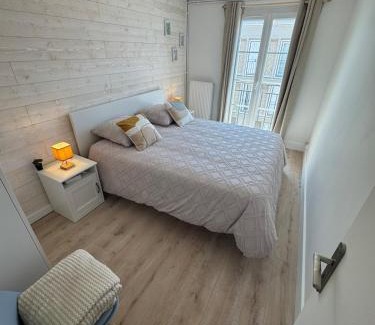 Downtown Le Havre Apartment | Appartement Perret - Hyper Centre