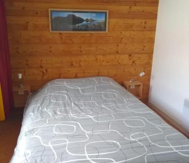 Orcieres-Merlette Apartment | Appartement pied des pistes avec balcon & vue 6 personnes