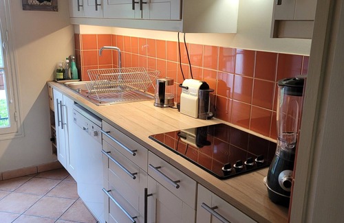 Notre-Dame Apartment | Appartement Pour 5 Personnes Résidence Arborée , Proche Gare/Parc du Château