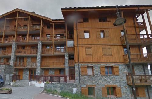 Les Almes Apartment | Appartement rénové 5 pers, Tignes le Lac, balcon, parking, au pied des pistes - FR-1-502-585