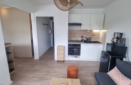Carnon-Plage Apartment | Appartement Rénové Pour 4 Personnes Situé Entre le Port et la Plage