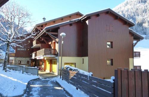 Areches Apartment | Appartement rénové cosy avec piscine, pour 4 personnes, proche des pistes et du village. - FR-1-342-180