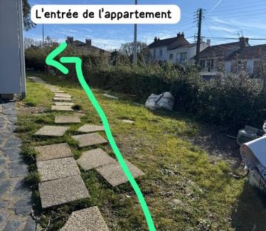 La Roche-sur-Yon Apartment | Appartement RDC vu sur jardin