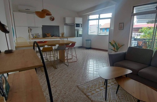 Les Anses-d'Arlets Apartment | Appartement Spacieux et Lumineux à 20m de la Plage !