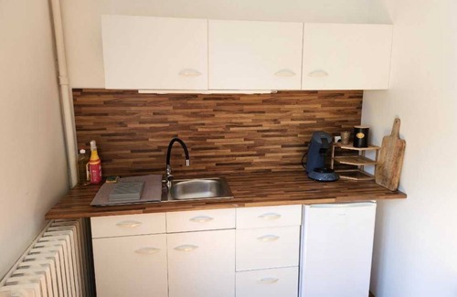 Cour-Cheverny Apartment | Appartement Situé en Plein Bourg de Cour-cheverny