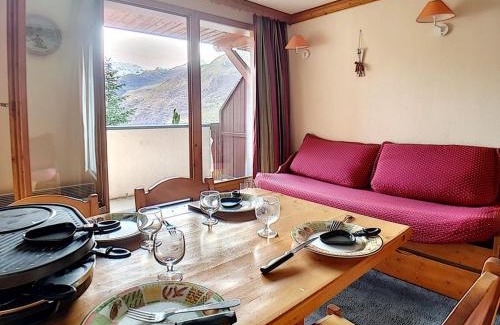 Les Bruyeres Apartment | Appartement skis aux pieds avec balcon exposé sud, 2 pièces, 4 pers., quartier animé des Bruyères - FR-1-344-904
