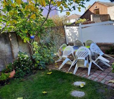 Ingersheim Apartment | Appartement spacieux à Ingersheim avec vue sur jardin, 100 m²