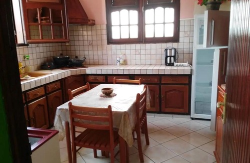 Grand-Bourg Apartment | Appartement spacieux à Grand-Bourg de 90 m²