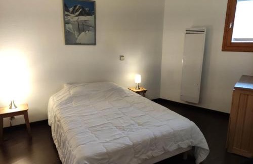 Isola Apartment | Appartement Spacieux pour 9 Pers., Balcon Sud-Ouest, Wifi Inclus, Proche Pistes - Isola 2000 - FR-1-292-109