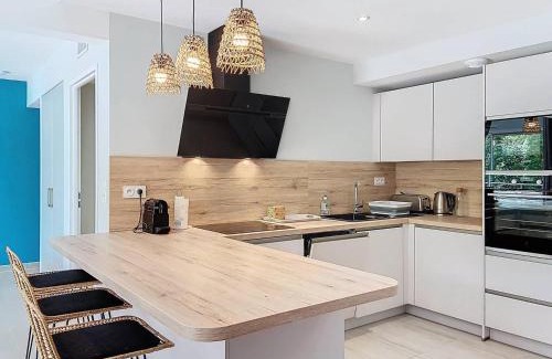 Les Lecques Apartment | Appartement Standing avec Terrasse, Piscine et Accès Plage, 2 Chambres, Climatisé, Parking, PMR - FR-1-770-28