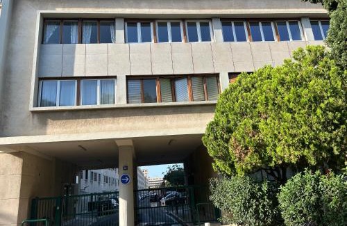 Saint-Giniez Apartment | Appartement Standing, Parkings devant le Velodrome